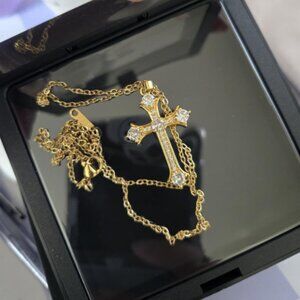 Cross Pendant Necklace